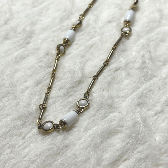 Jewelry - Vintage Gold Tone White MilkGlass Beaded Chain Necklace Elegant Layering Jewelry